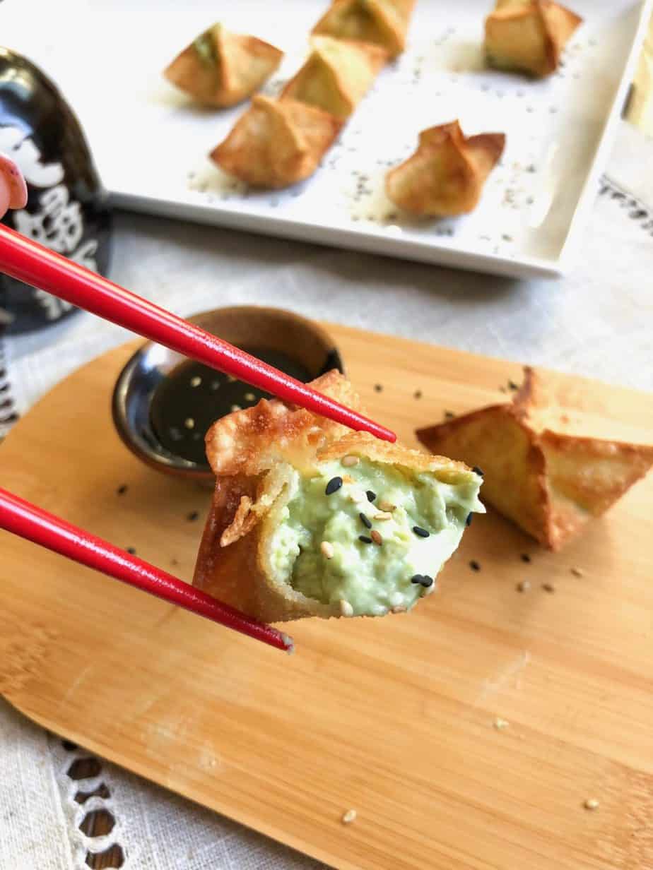 Avocado Cream Cheese Wontons With Sesame 