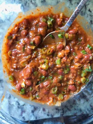 Chili mixture in a bowl.