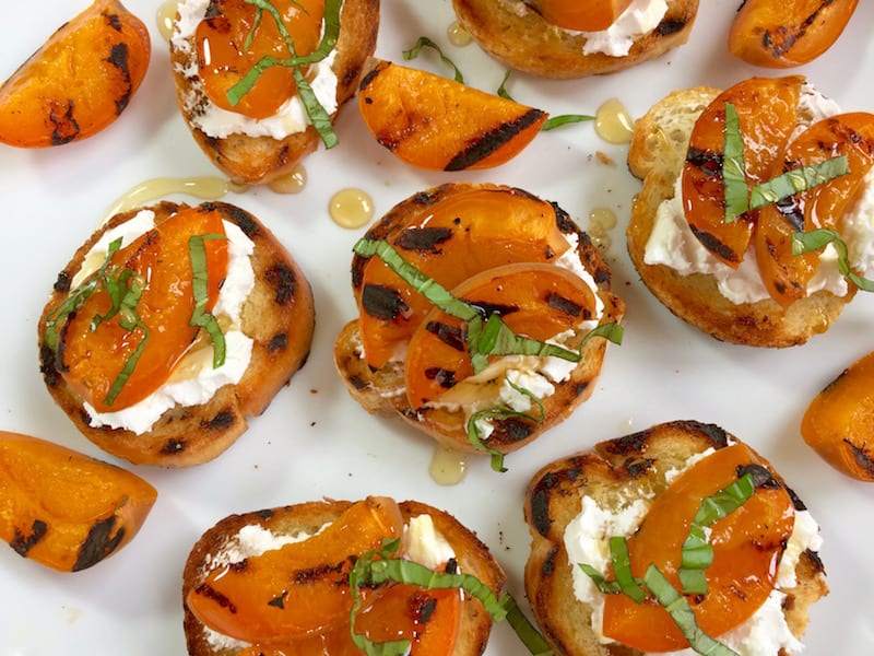 easy apricot and honey crostini appetizer