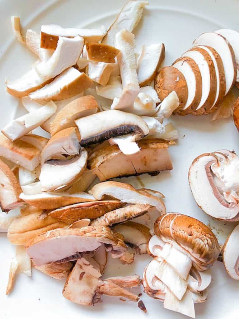 different types of sliced mushrooms