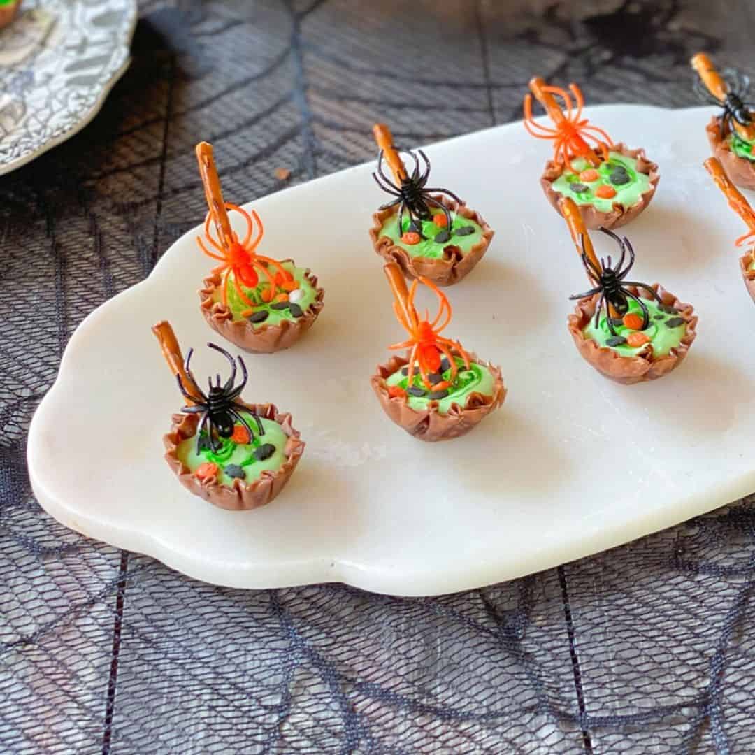 chocolate phyllo shells filled with marshmallow fluff and spiders