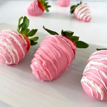 https://alekasgettogether.com/wp-content/uploads/2021/02/pink-chocolate-covered-strawberries-recipe-360x360.jpg