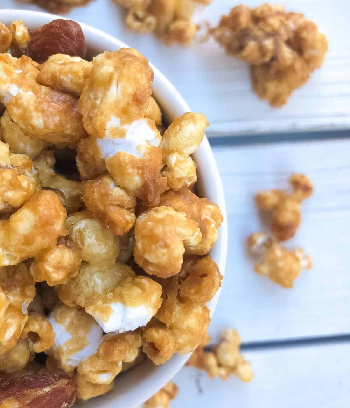 Caramel popcorn closeup.