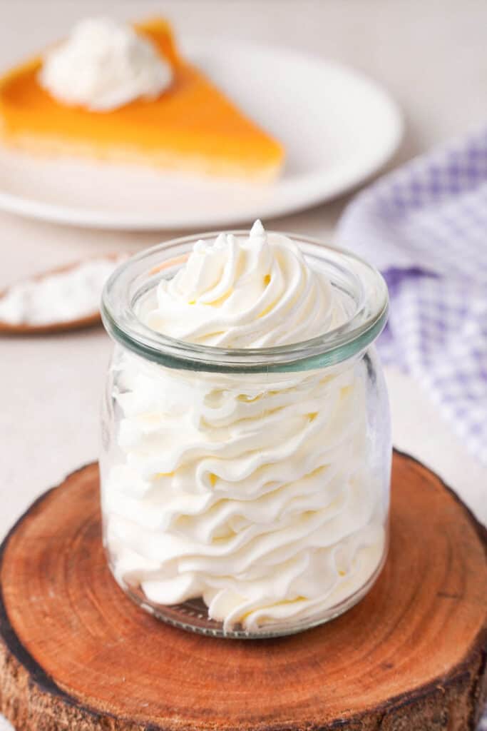 Bourbon Whipped Cream - Aleka's Get-Together