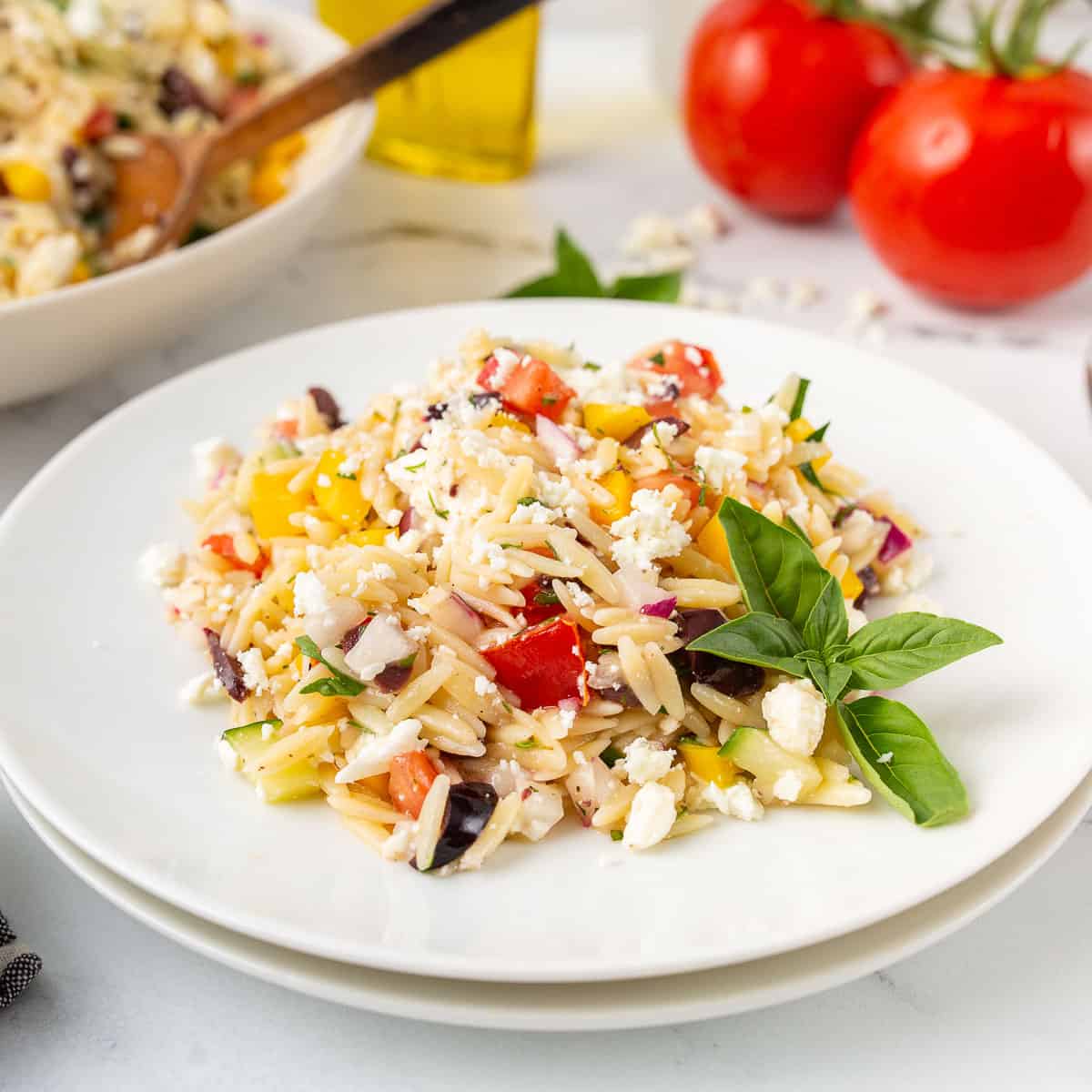Orzo feta salad with vegetables.