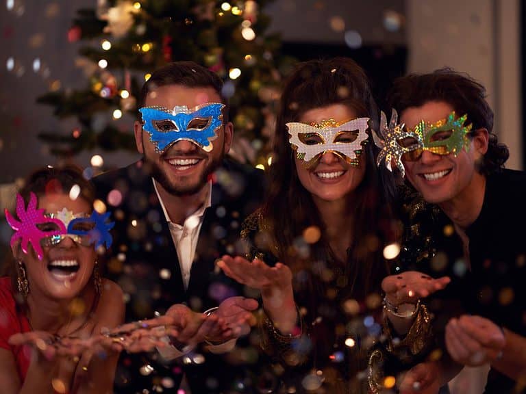 How To Throw A Classy Masquerade Party Aleka's GetTogether