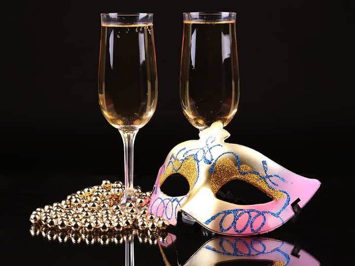 How To Throw A Classy Masquerade Party Aleka's GetTogether