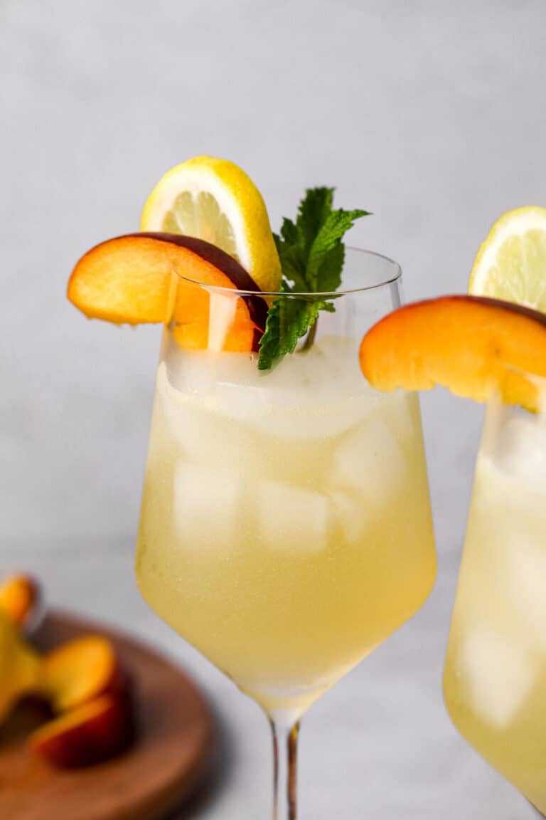 Peach White Wine Spritzer Aleka's GetTogether