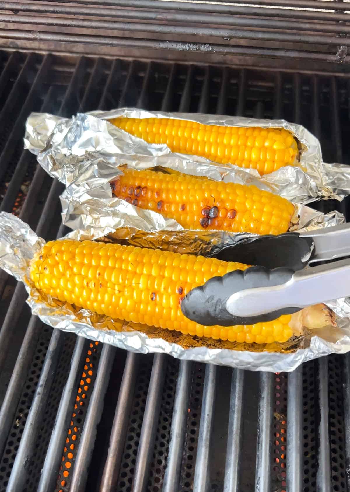 Grilled corn on the cob.